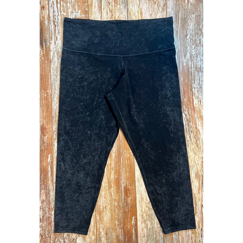 Athleta Elation Capri Leggings Black‎ Acid Wash High Rise 2X